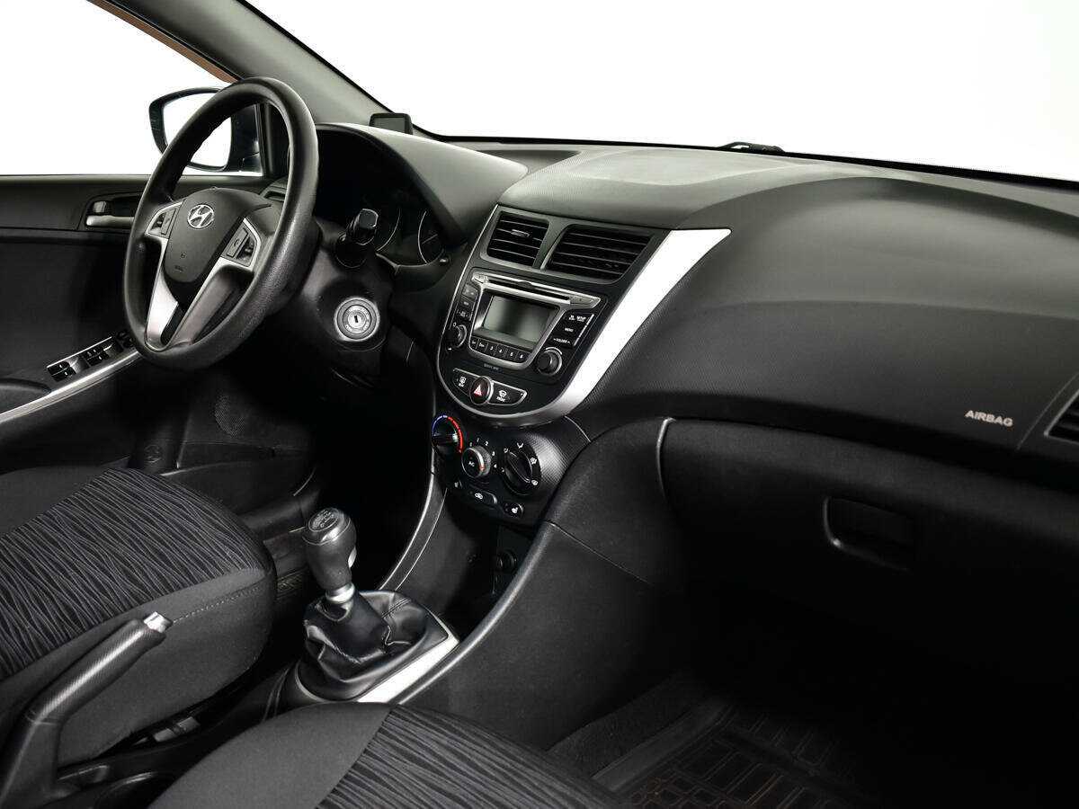 Hyundai Solaris 2015 года с пробегом. Фото: #8