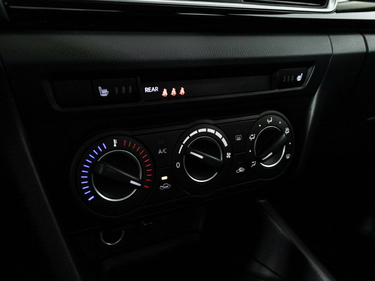 Mazda 3 2014 года с пробегом. Фото: #16