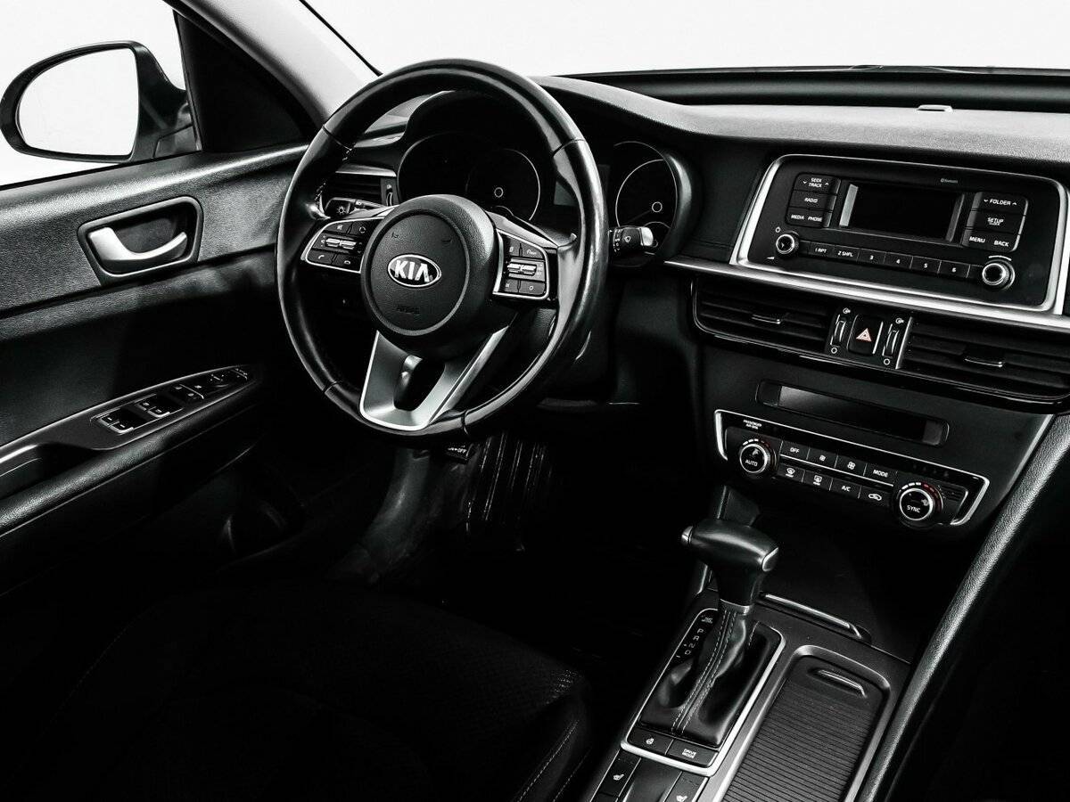 Kia Optima 2018 года с пробегом. Фото: #8