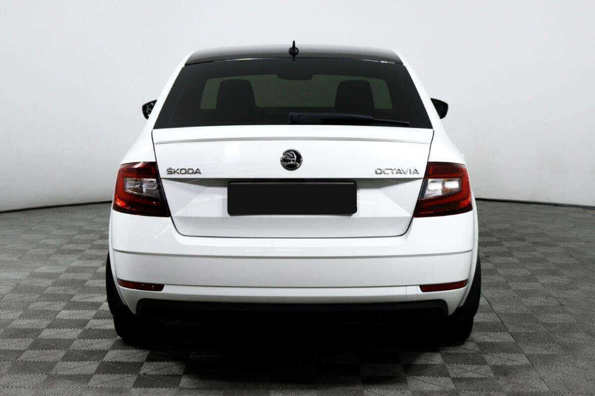 Skoda Octavia 2017 года с пробегом. Фото: #5
