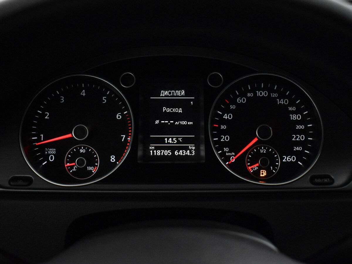 Volkswagen Passat 2012 года с пробегом. Фото: #17