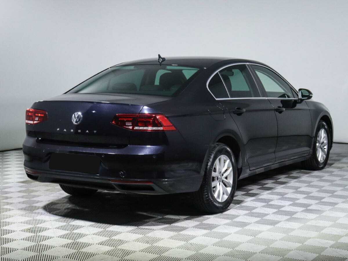 Volkswagen Passat 2020 года с пробегом. Фото: #4