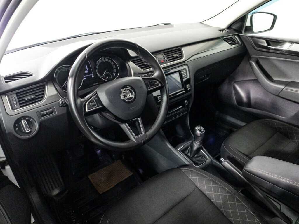 Skoda Rapid 2019 года с пробегом. Фото: #10