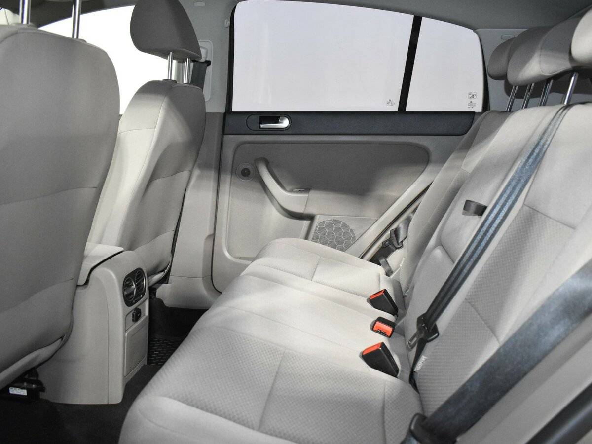 Volkswagen Golf Plus 2012 года с пробегом. Фото: #10