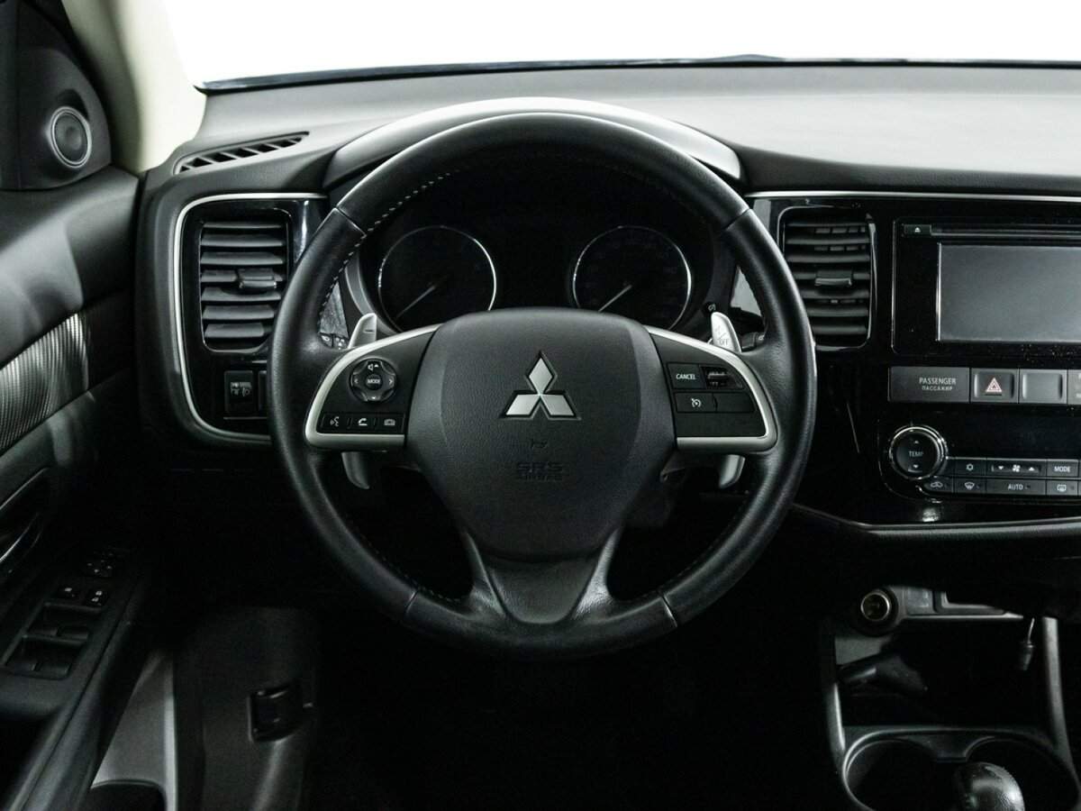 Mitsubishi Outlander 2012 года с пробегом. Фото: #18