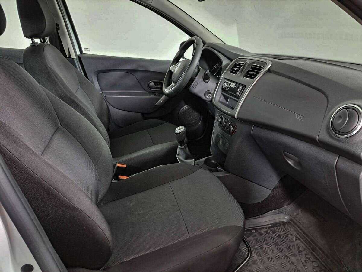 Renault Logan 2021 года с пробегом. Фото: #8