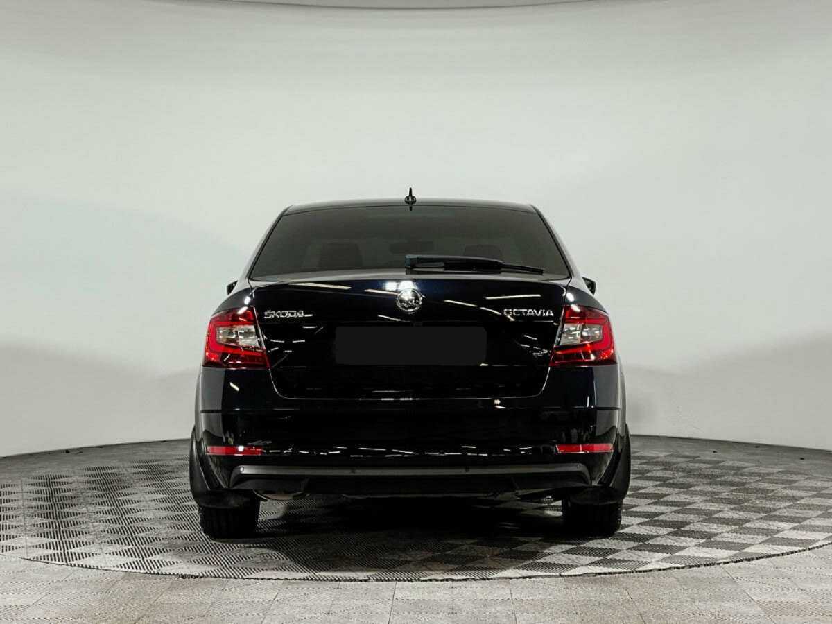 Skoda Octavia 2019 года с пробегом. Фото: #4
