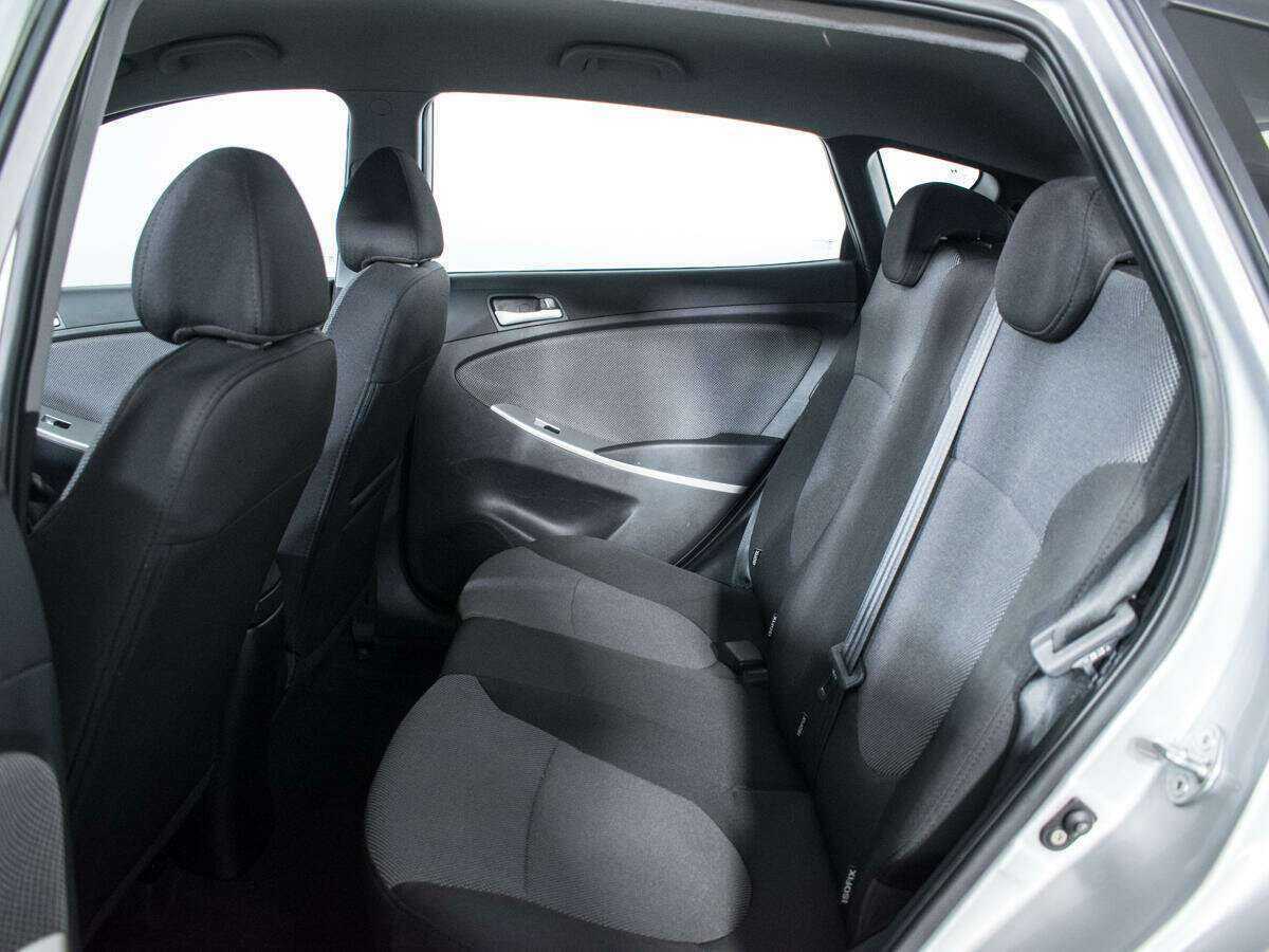 Hyundai Solaris 2012 года с пробегом. Фото: #9