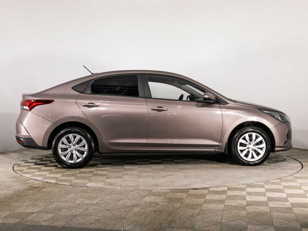 Hyundai Solaris 2020 года с пробегом. Фото: #3