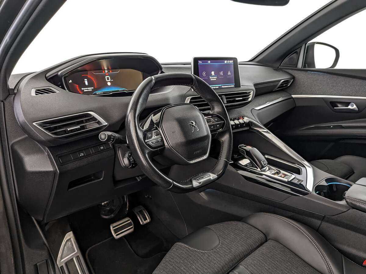 Peugeot 3008 2018 года с пробегом. Фото: #10