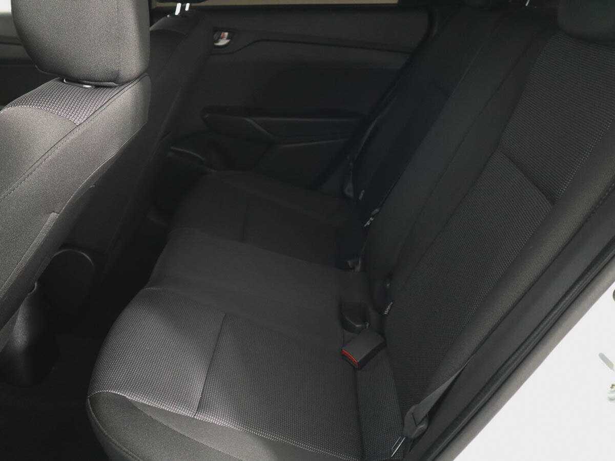 Hyundai Solaris 2018 года с пробегом. Фото: #6