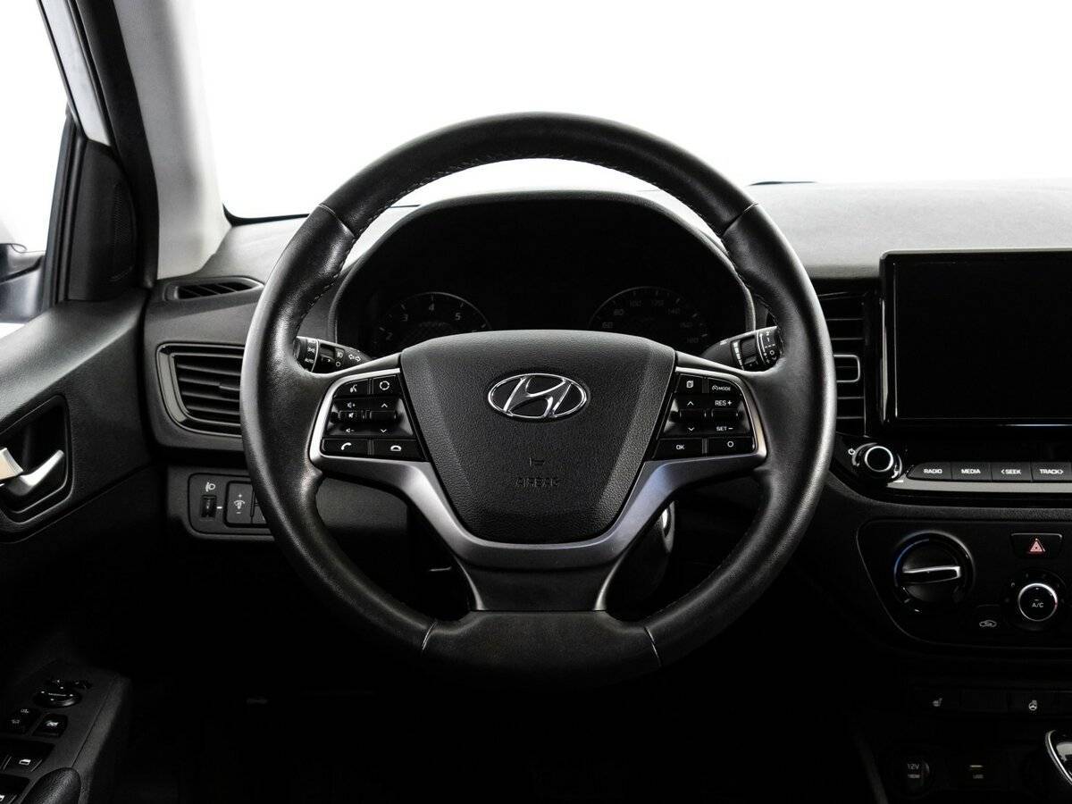 Hyundai Solaris 2021 года с пробегом. Фото: #8