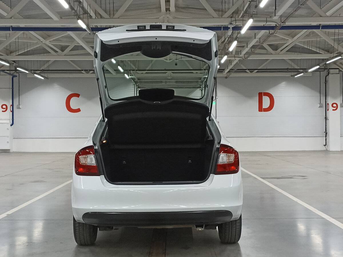 Skoda Rapid 2019 года с пробегом. Фото: #9