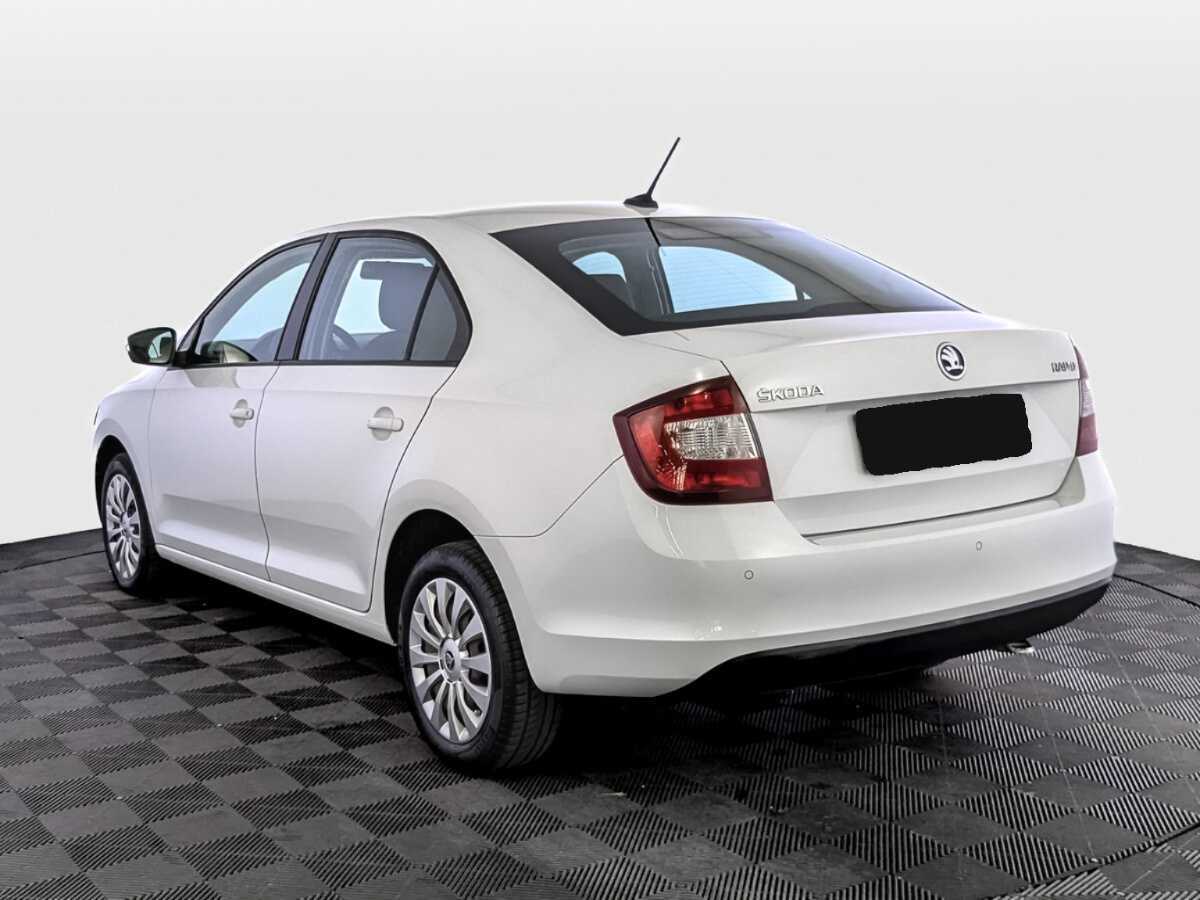 Skoda Rapid 2019 года с пробегом. Фото: #6
