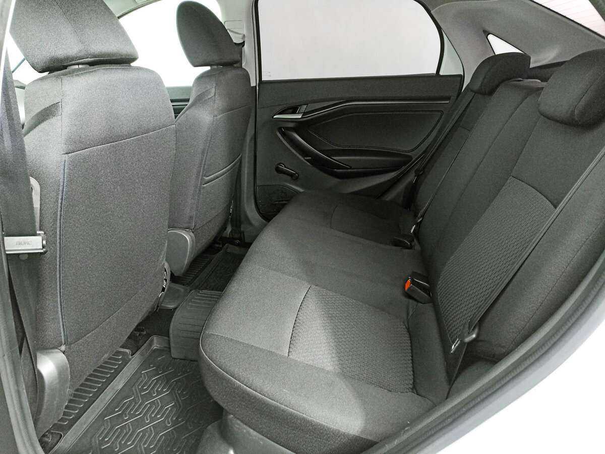 Lada (ВАЗ) Vesta 2021 года с пробегом. Фото: #9