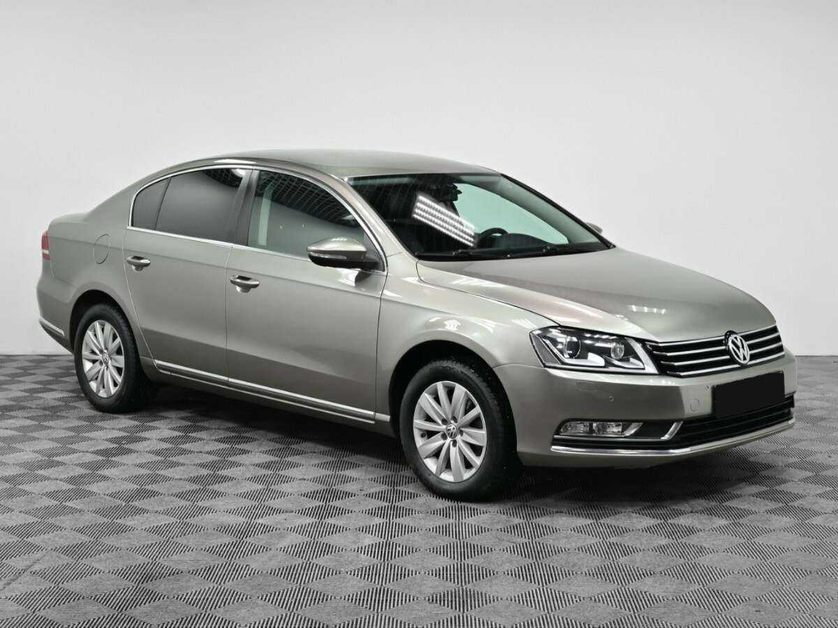 Volkswagen Passat 2014 года с пробегом. Фото: #2