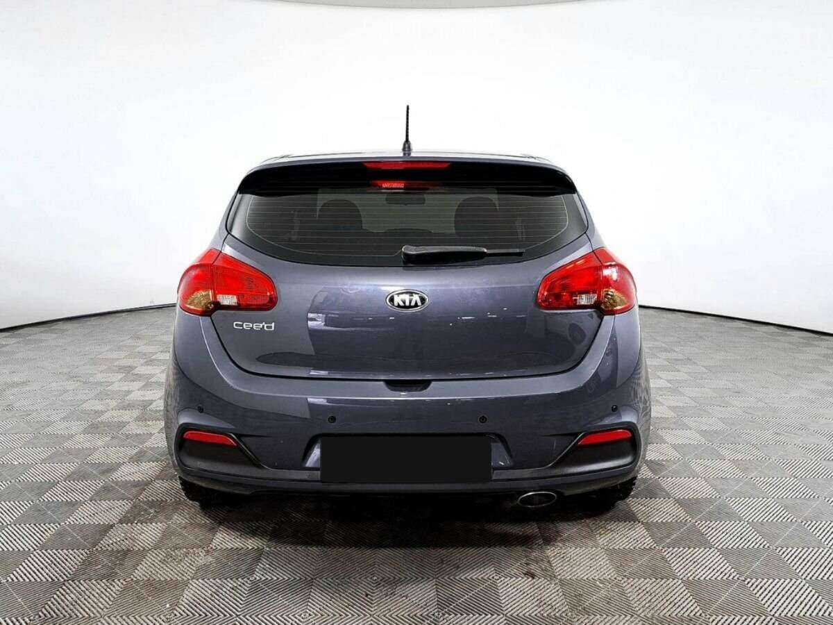 Kia Ceed 2013 года с пробегом. Фото: #5