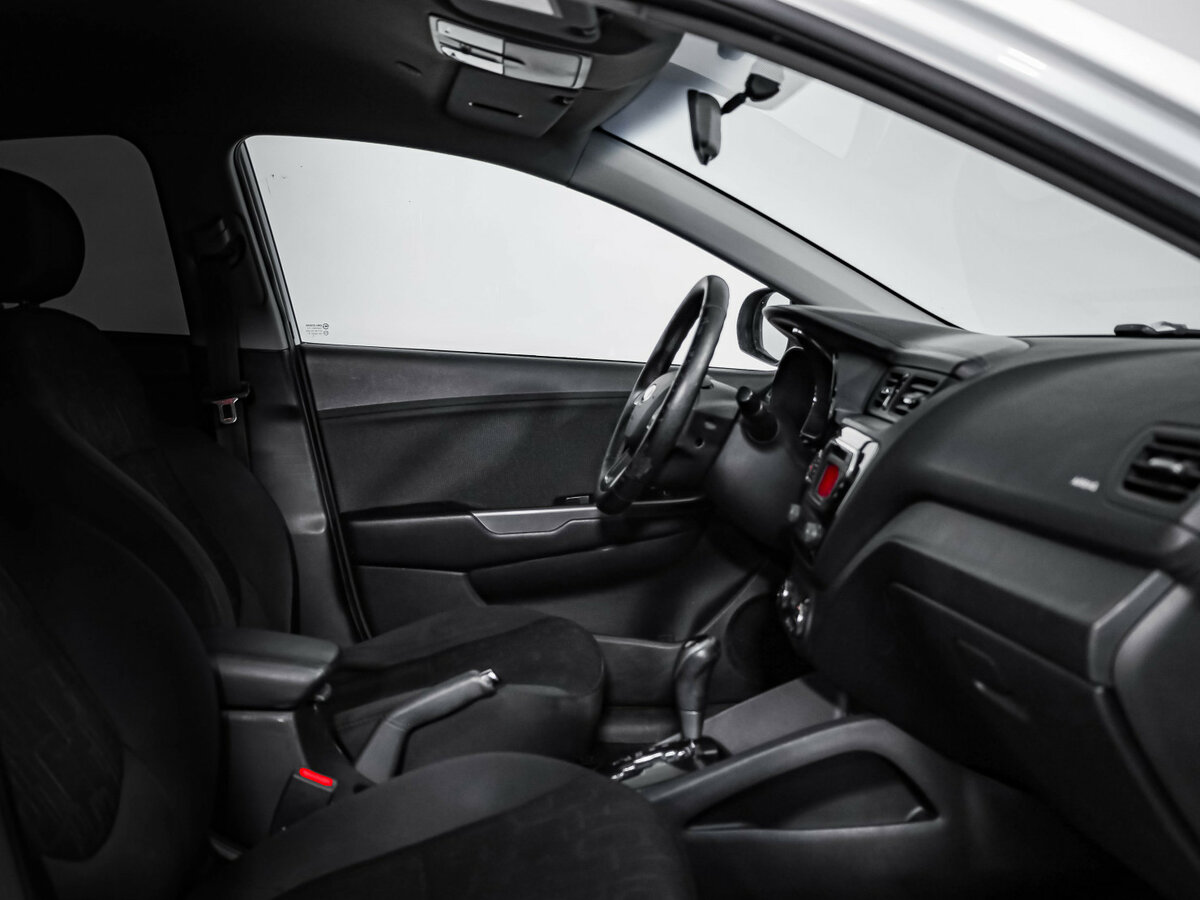 Kia Rio 2013 года с пробегом. Фото: #19