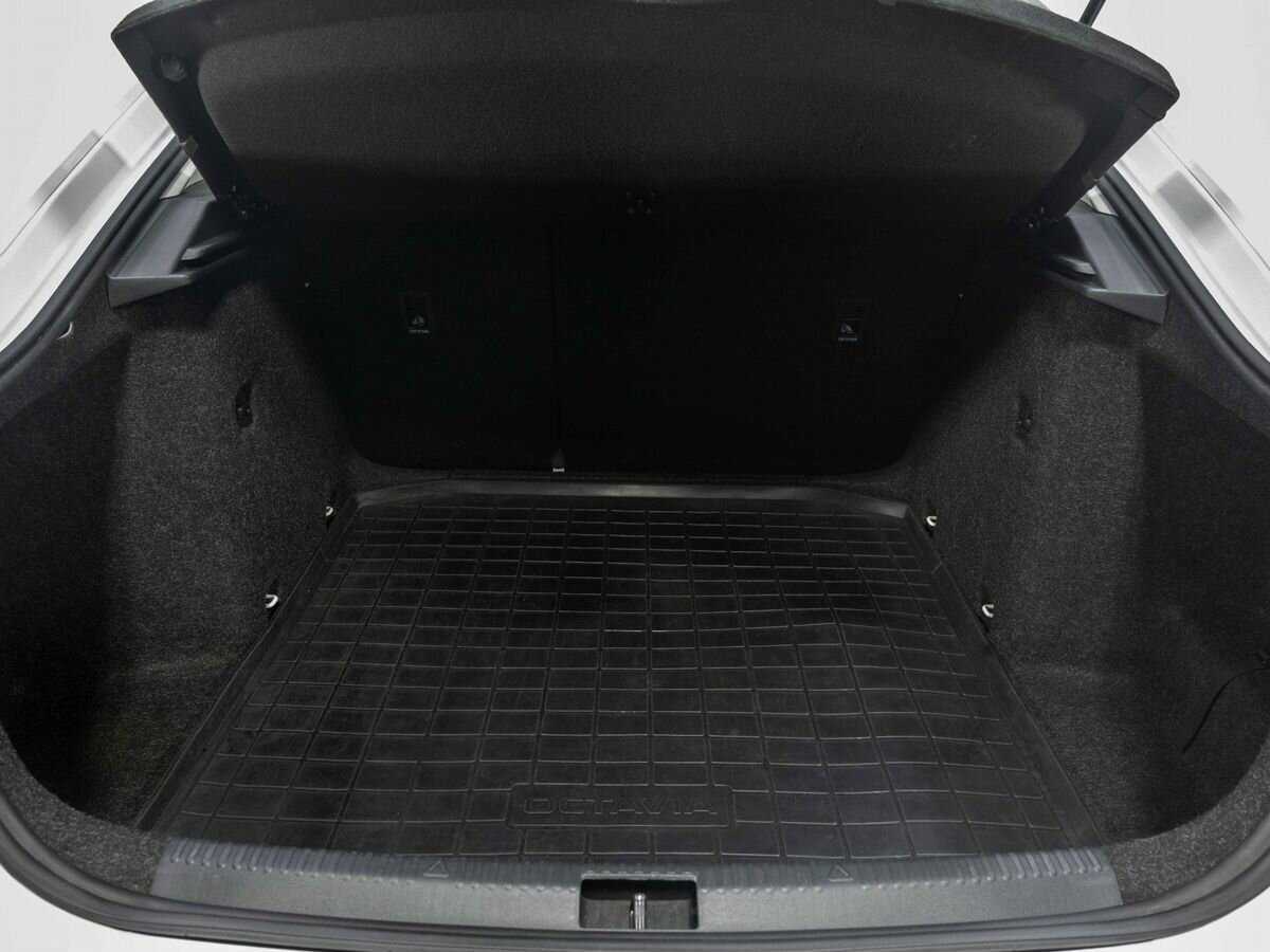 Skoda Octavia 2019 года с пробегом. Фото: #21
