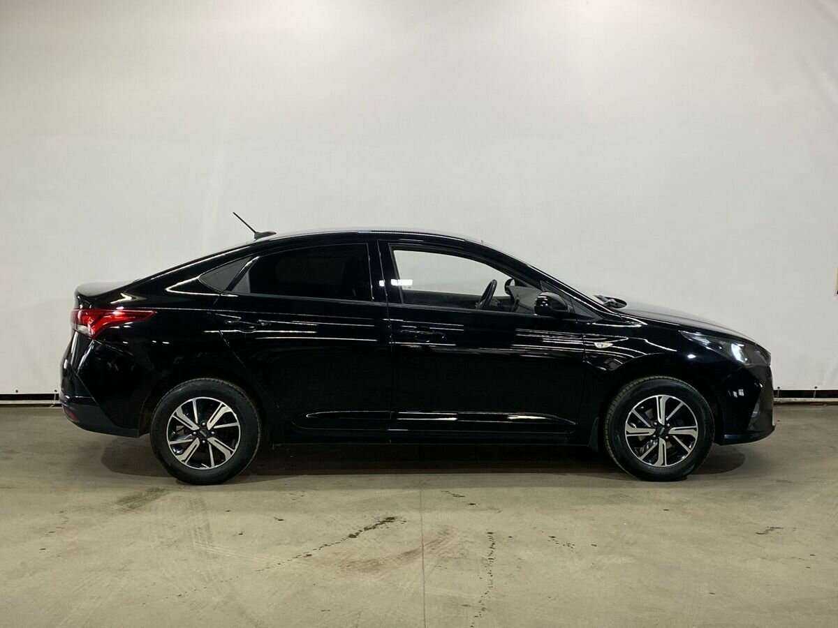 Hyundai Solaris 2020 года с пробегом. Фото: #3