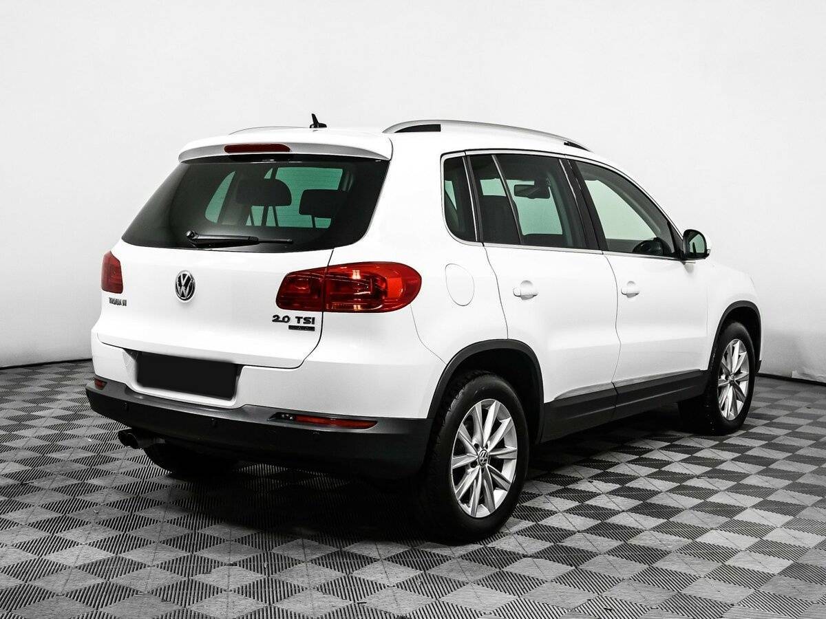 Volkswagen Tiguan 2012 года с пробегом. Фото: #4