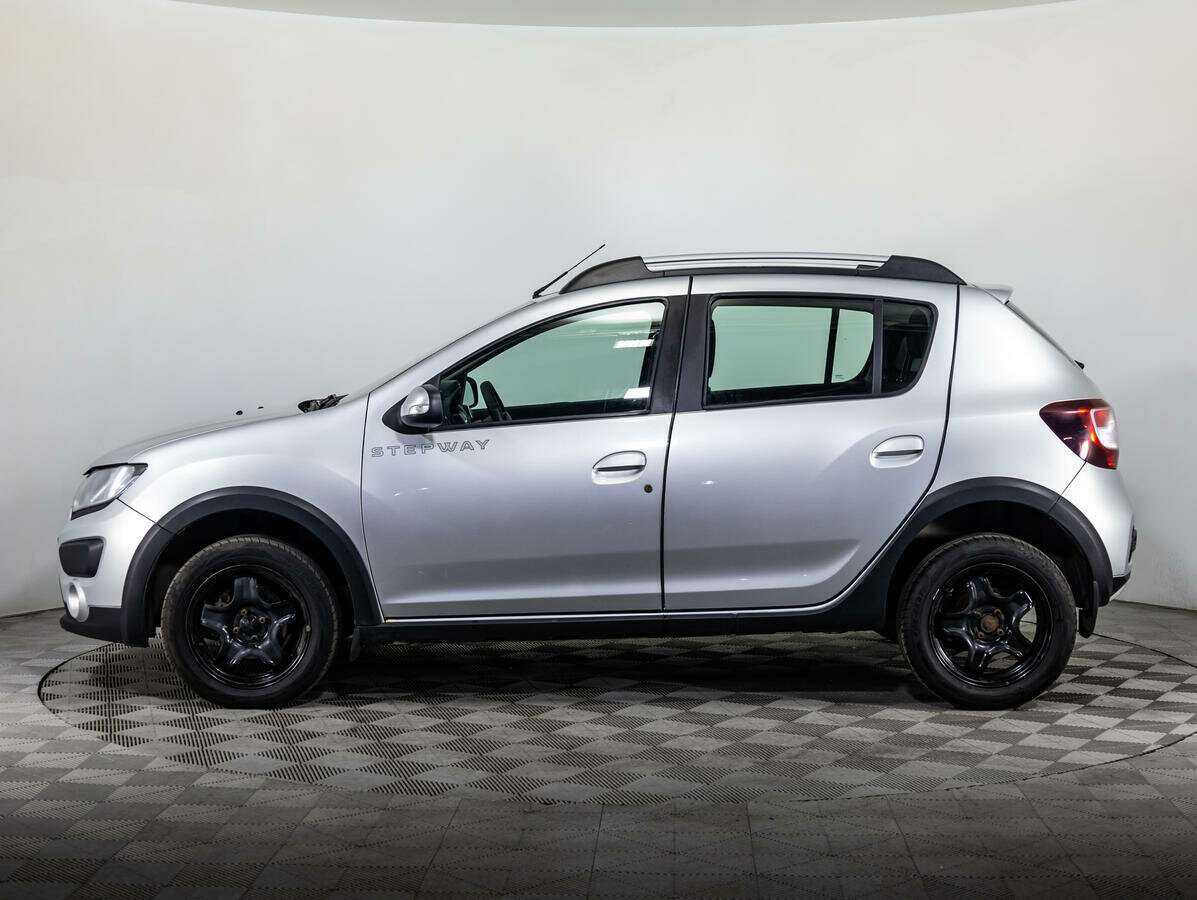 Renault Sandero 2015 года с пробегом. Фото: #6