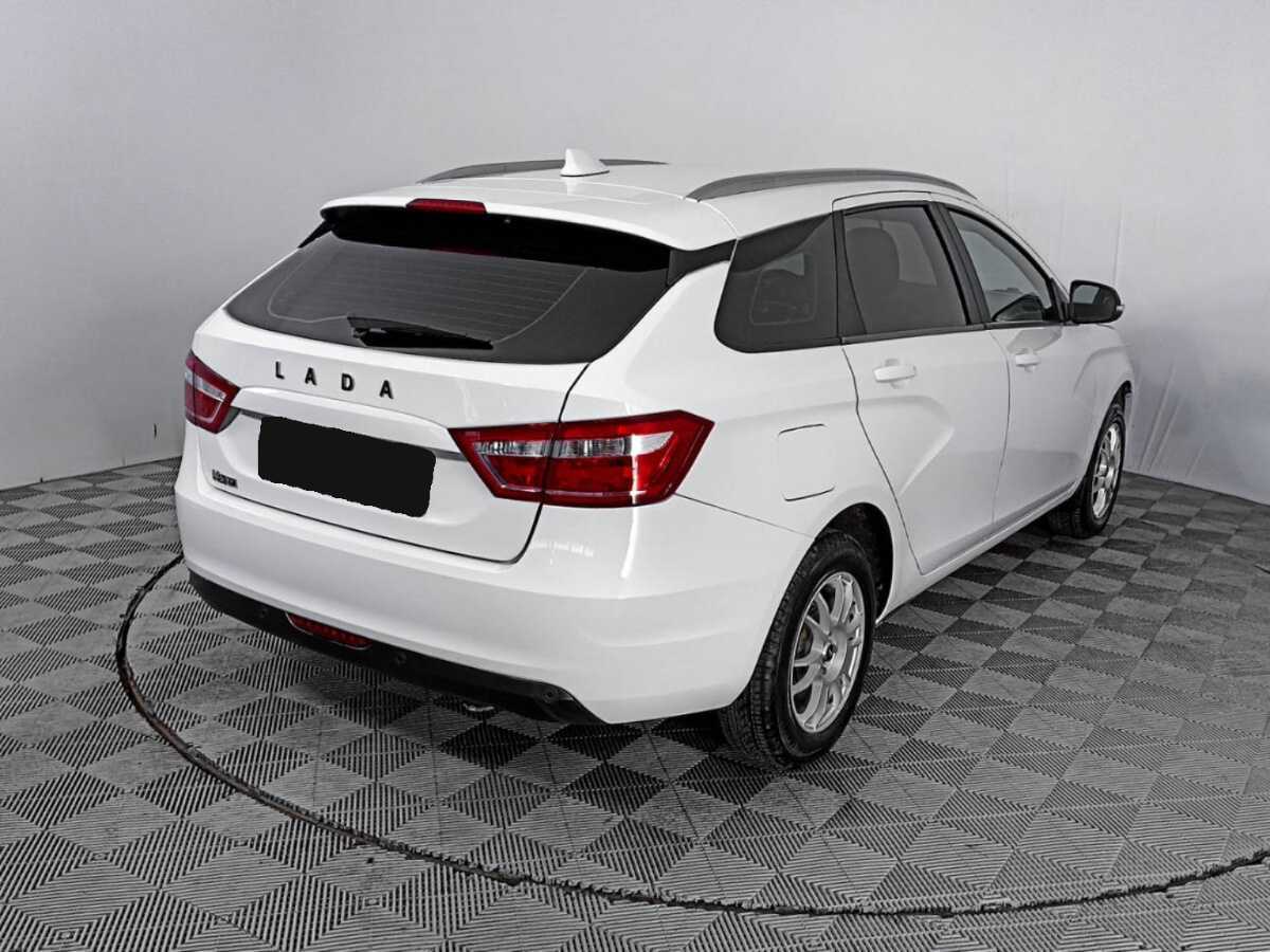 Lada (ВАЗ) Vesta 2021 года с пробегом. Фото: #4