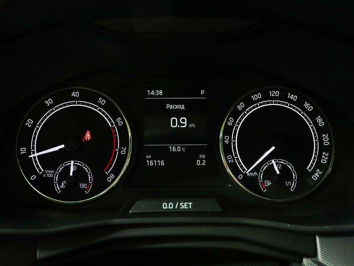 Skoda Rapid 2021 года с пробегом. Фото: #8