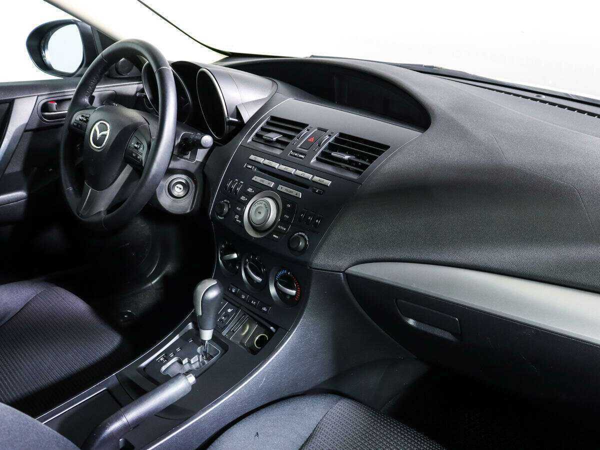 Mazda 3 2012 года с пробегом. Фото: #8