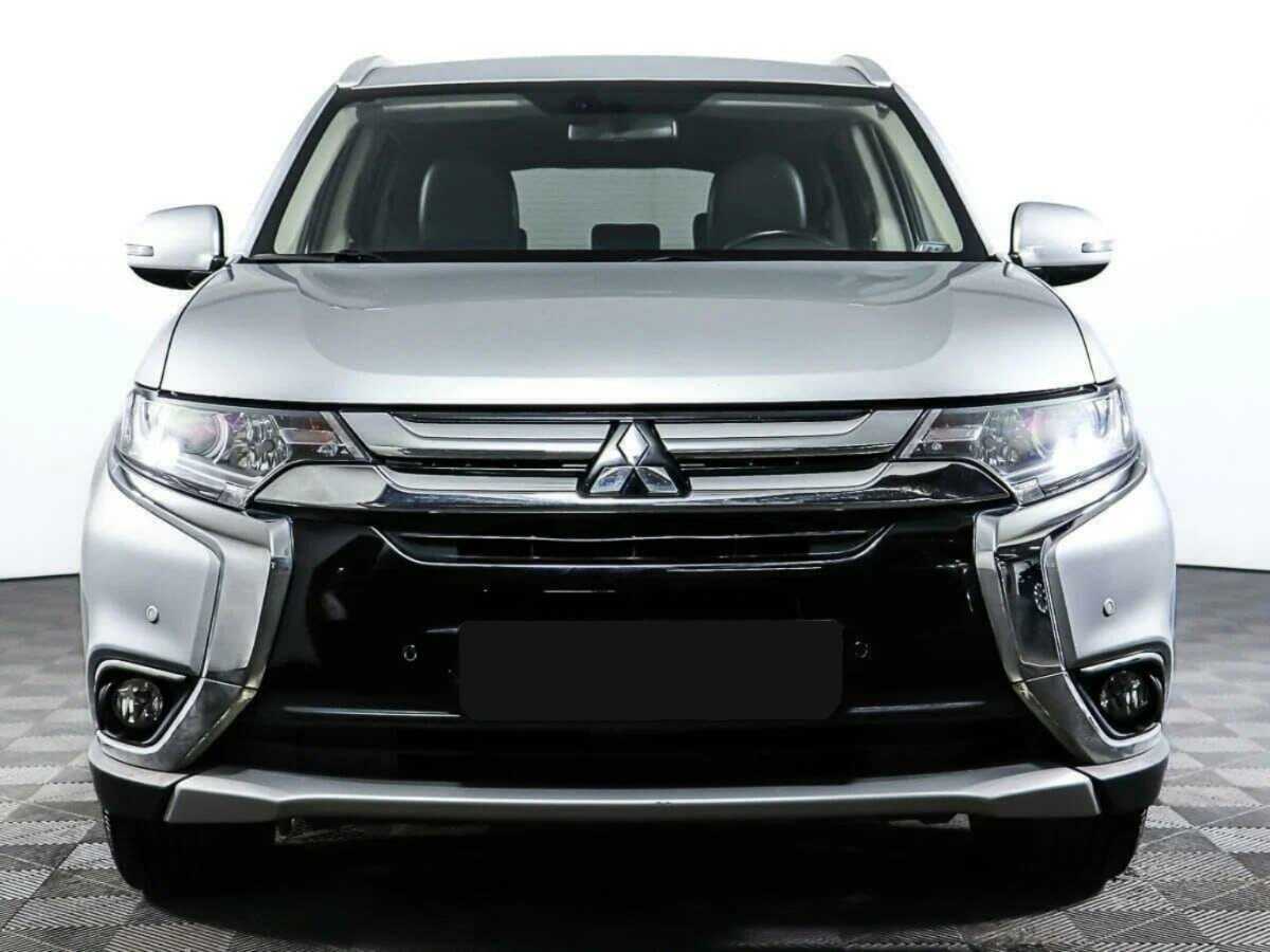 Mitsubishi Outlander 2016 года с пробегом. Посмотреть фото