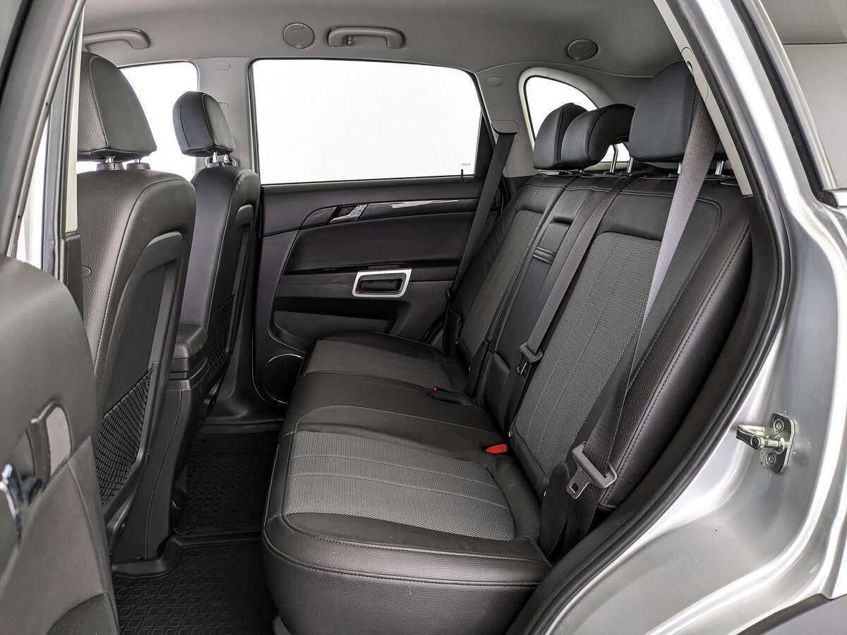 Opel Antara 2013 года с пробегом. Фото: #16