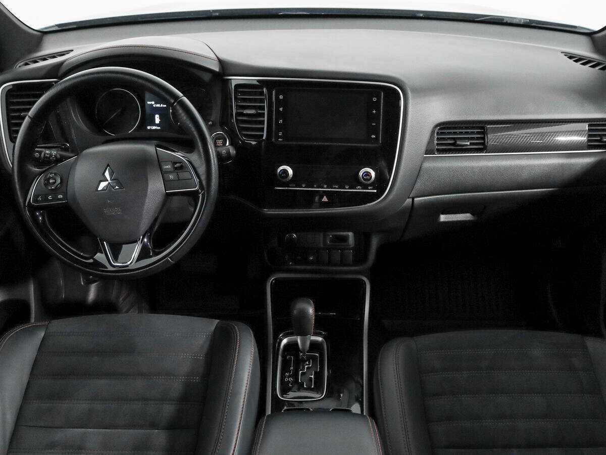 Mitsubishi Outlander 2020 года с пробегом. Фото: #14