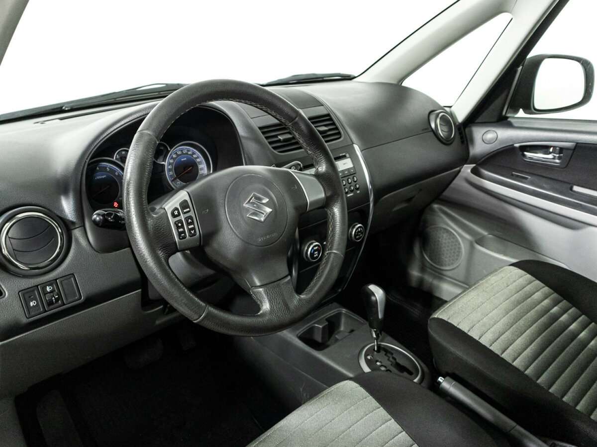 Suzuki SX4 2013 года с пробегом. Фото: #6
