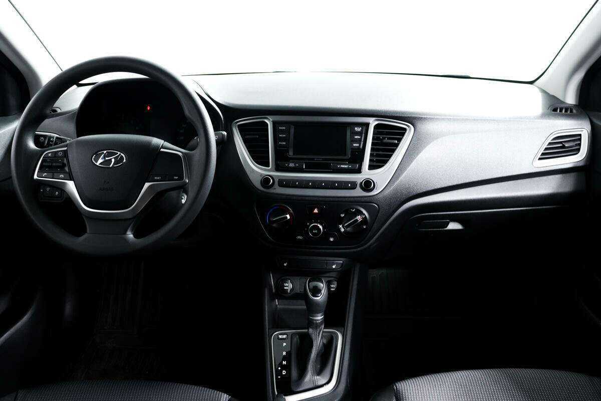 Hyundai Solaris 2021 года с пробегом. Фото: #10