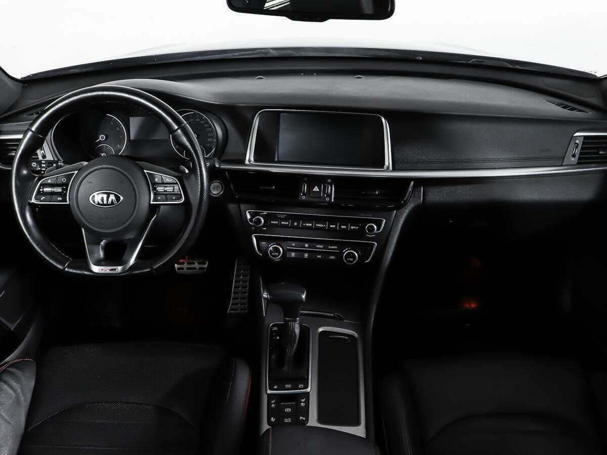 Kia Optima 2018 года с пробегом. Фото: #10