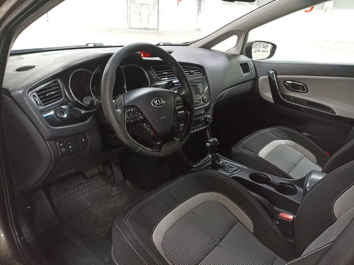 Kia Ceed 2013 года с пробегом. Фото: #15