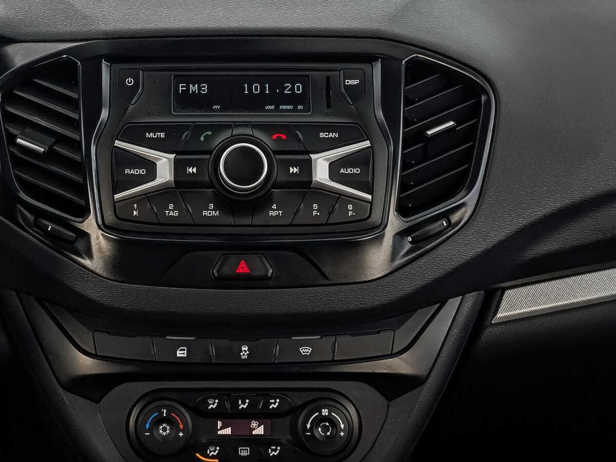 Lada (ВАЗ) Vesta 2021 года с пробегом. Фото: #16