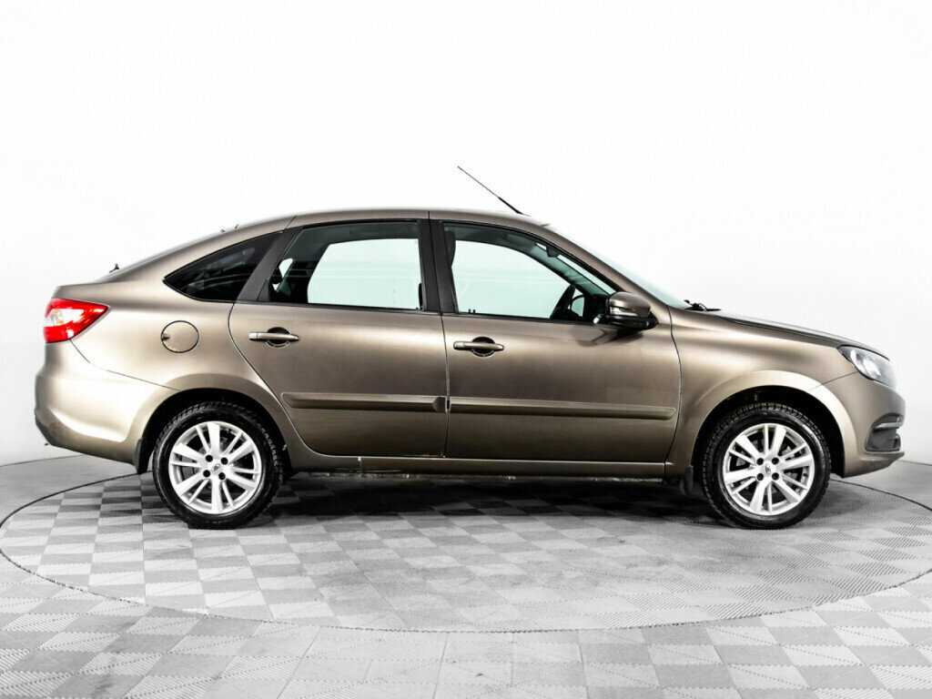 Lada (ВАЗ) Granta 2019 года с пробегом. Фото: #3