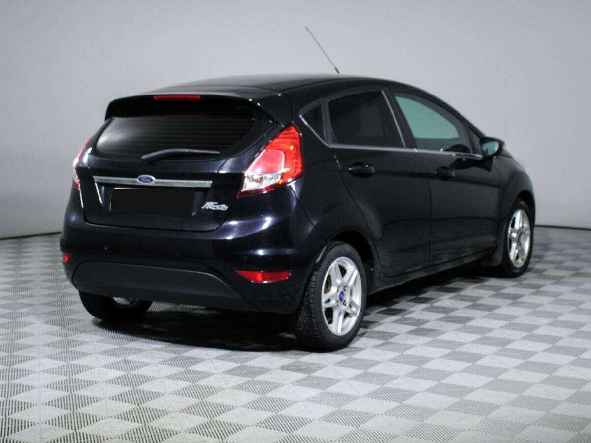 Ford Fiesta 2015 года с пробегом. Фото: #4