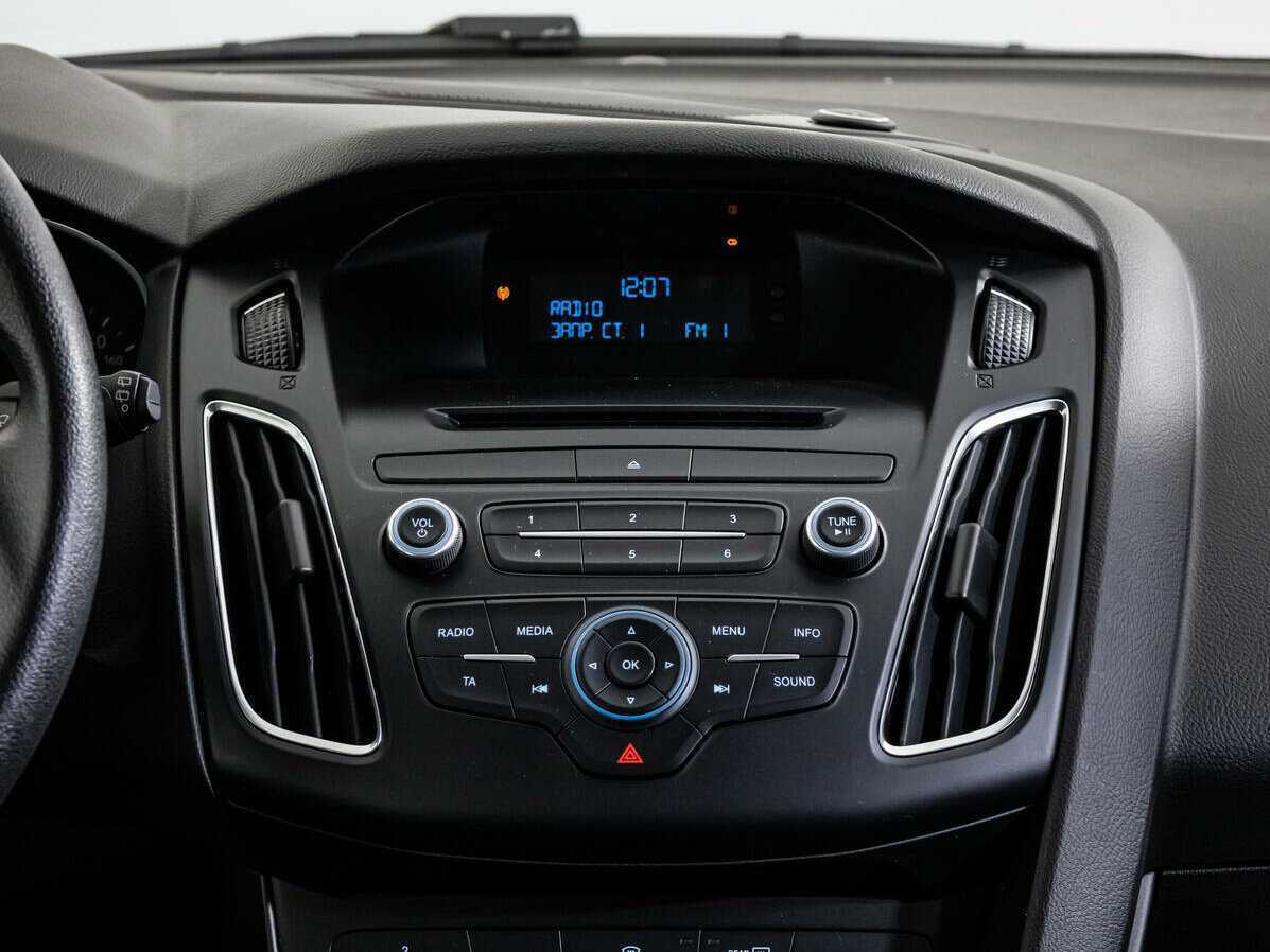 Ford Focus 2017 года с пробегом. Фото: #13