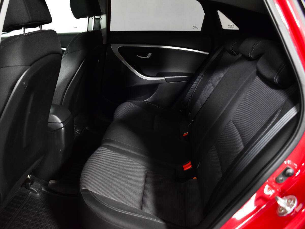 Hyundai i30 2014 года с пробегом. Фото: #9