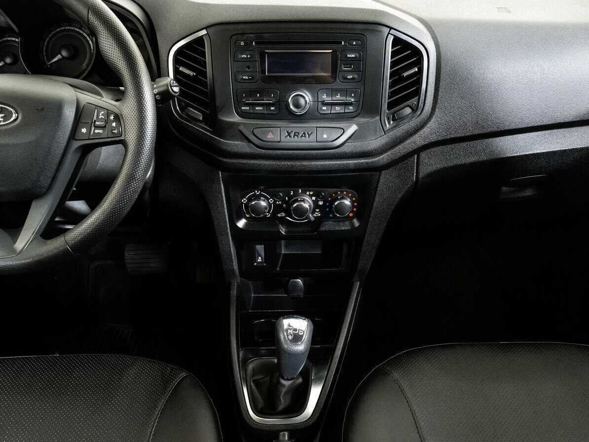 Lada (ВАЗ) XRAY 2017 года с пробегом. Фото: #13