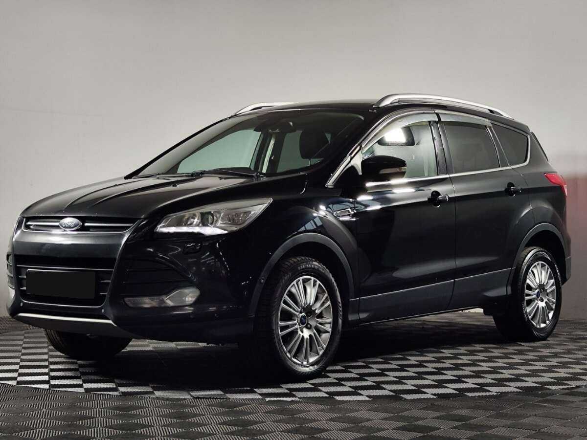 Ford Kuga 2015 года с пробегом. Фото: #0