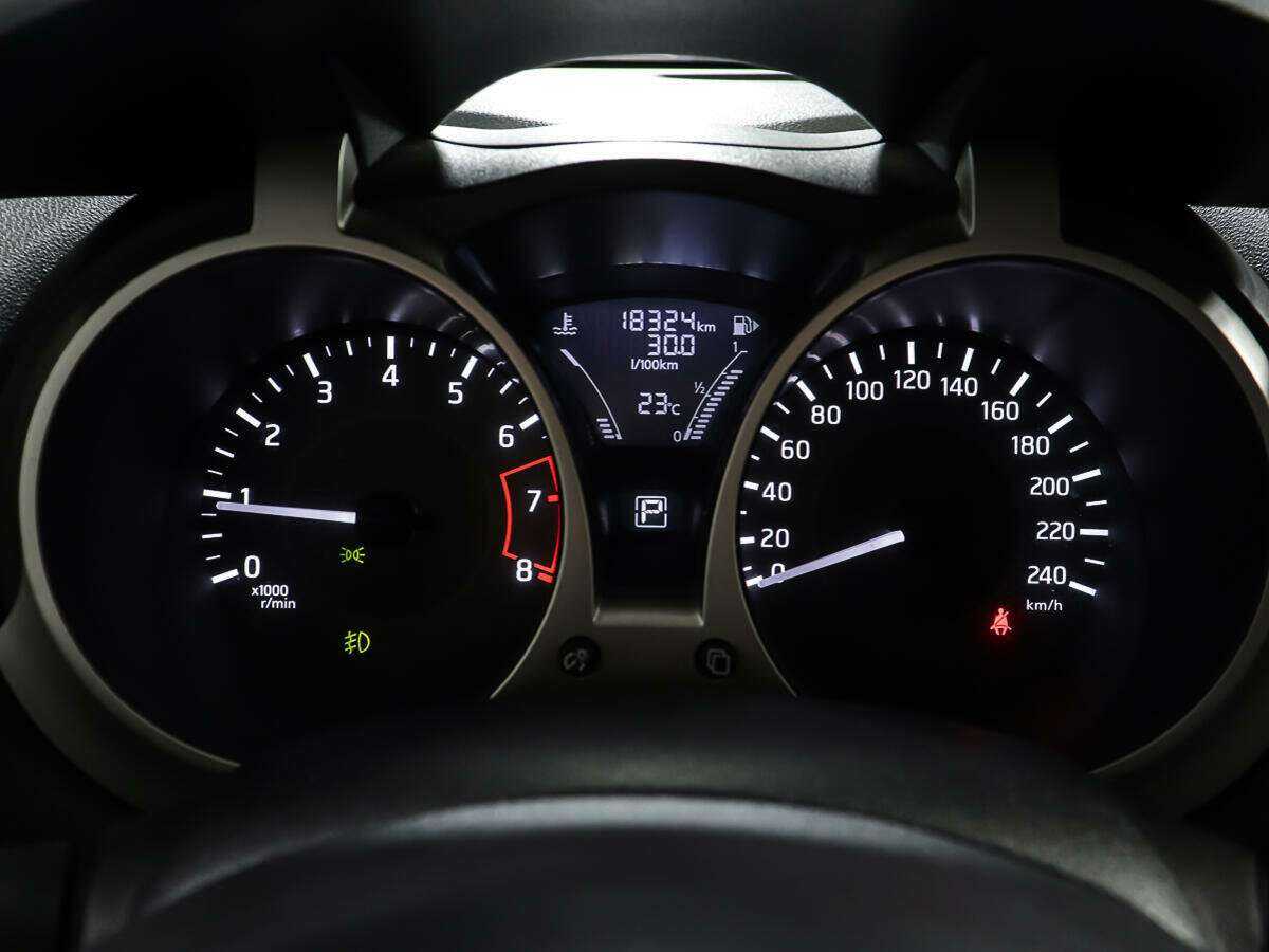 Nissan Juke 2018 года с пробегом. Фото: #13