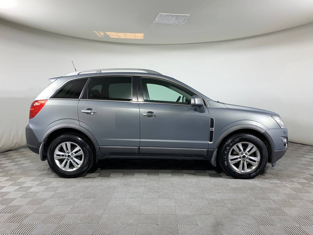 Opel Antara 2014 года с пробегом. Фото: #3