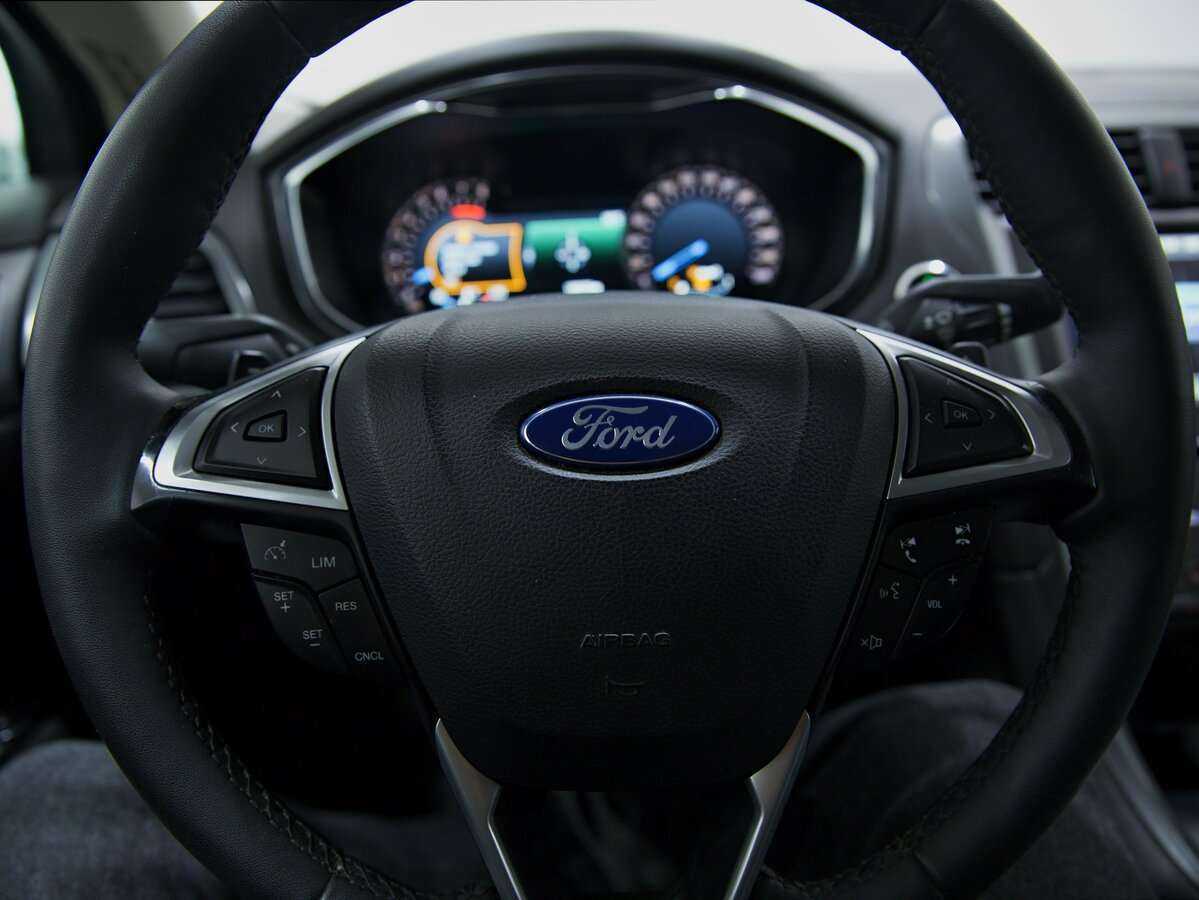 Ford Mondeo 2016 года с пробегом. Фото: #9