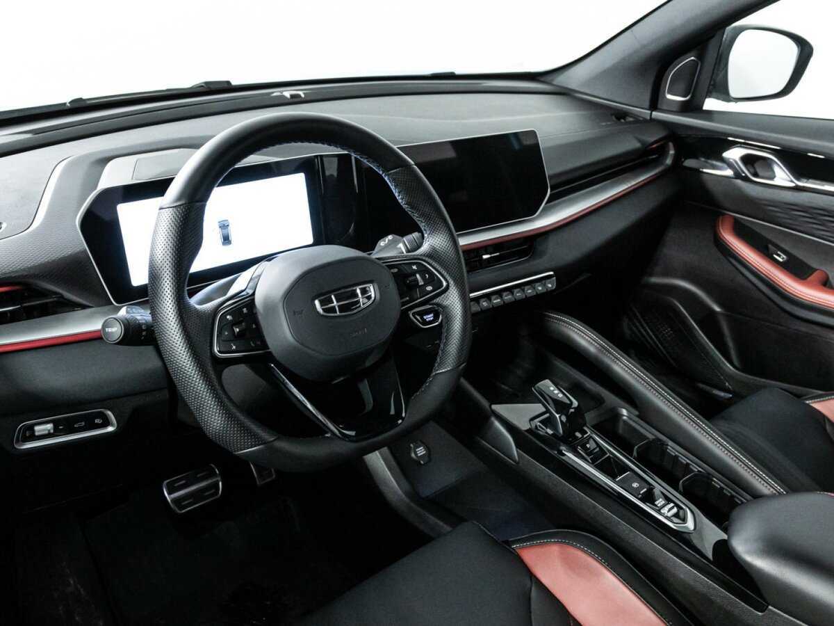 Geely Coolray 2023 года с пробегом. Фото: #10