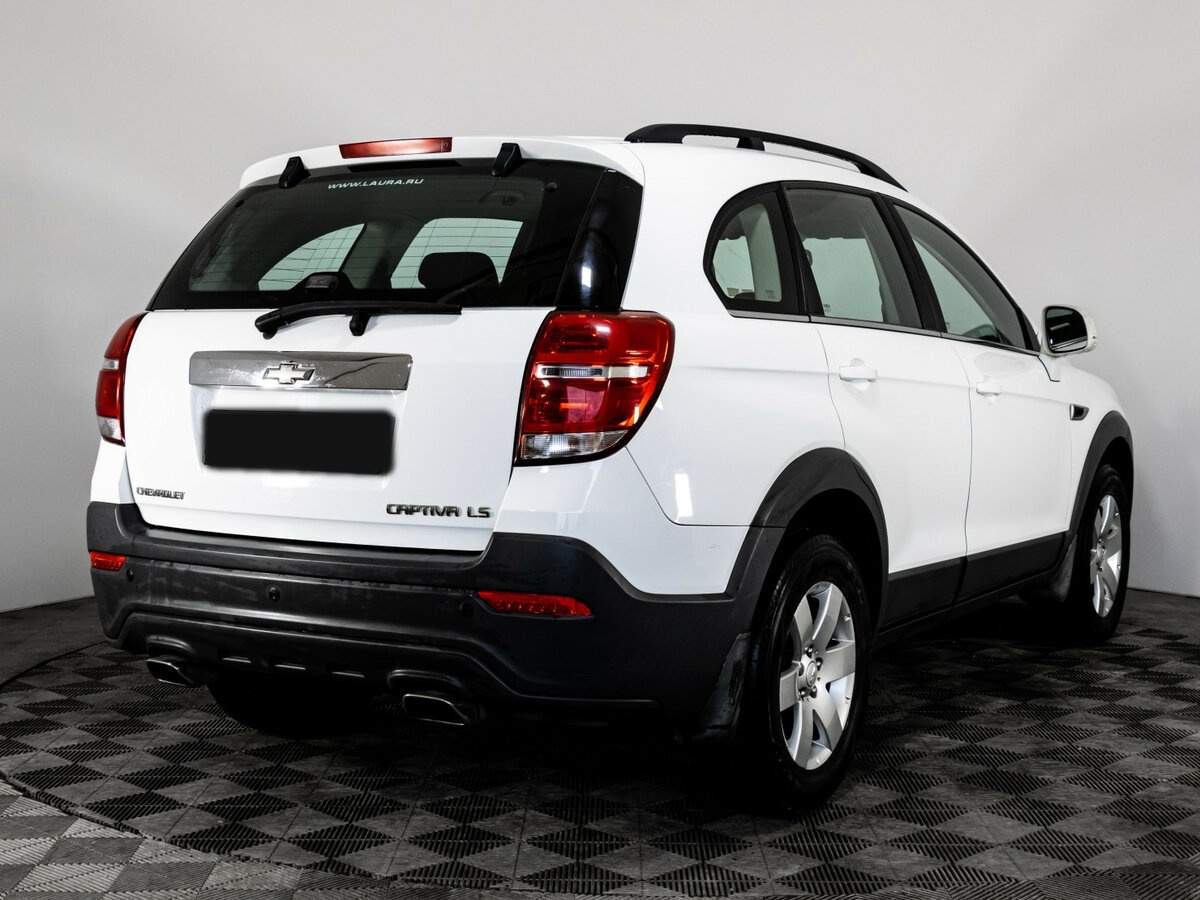 Chevrolet Captiva 2014 года с пробегом. Фото: #3
