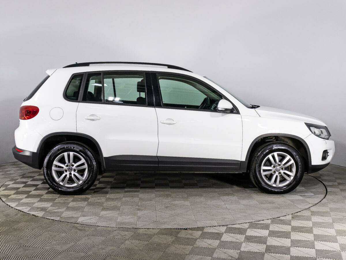 Volkswagen Tiguan 2015 года с пробегом. Фото: #3