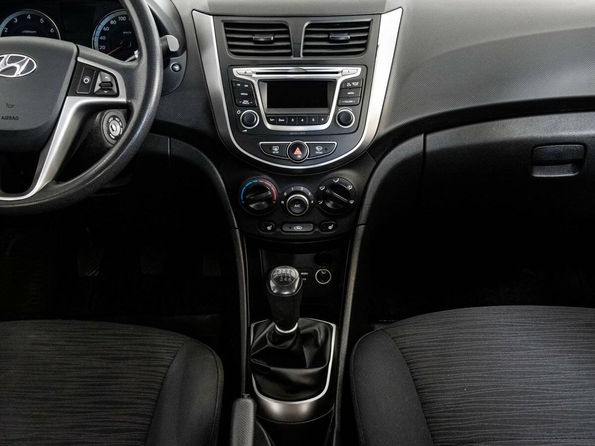 Hyundai Solaris 2015 года с пробегом. Фото: #8